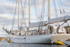 Tall Ship Blue Clipper